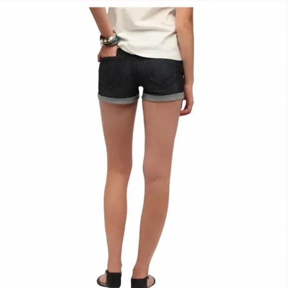 BDG Alexa Mid Rise Dark Wash Jean Shorts 26 - Picture 5 of 9